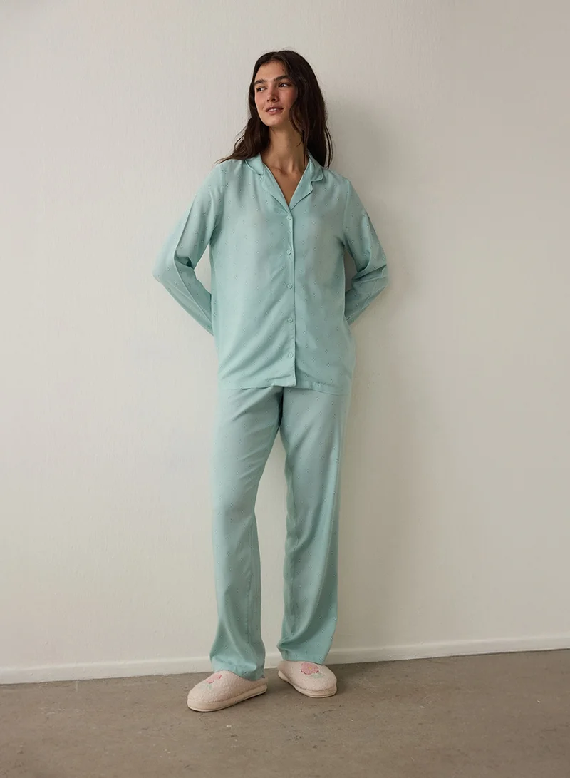 بنتي طقم بيجامة بأكمام طويلة وياقة قميص بنقشة نجوم للنوم